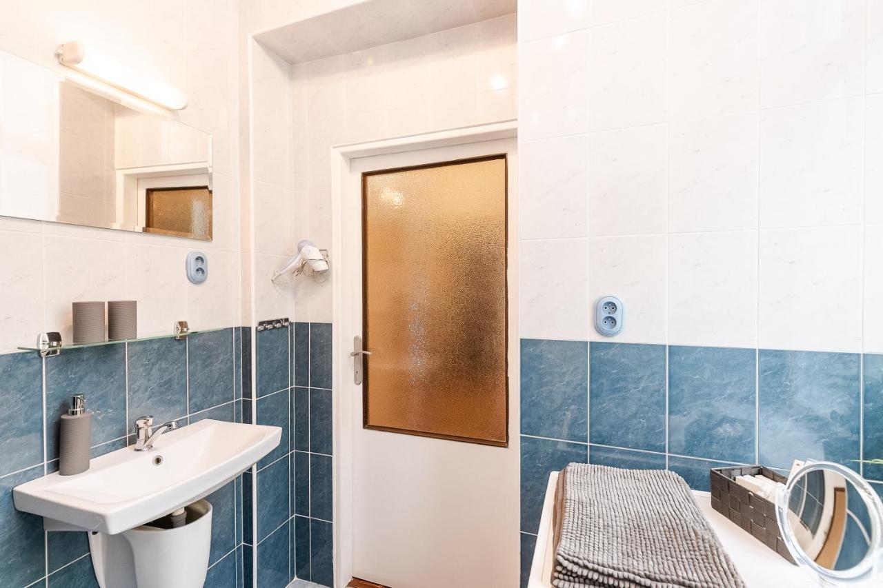 Apartman Letna Прага Экстерьер фото